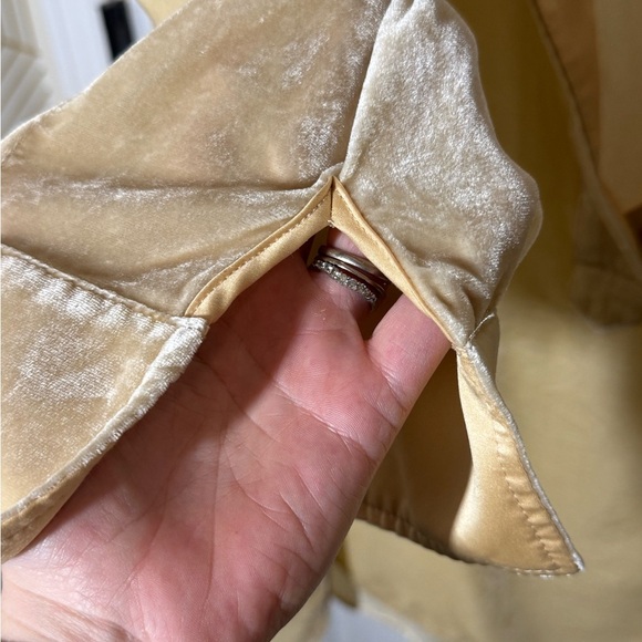 Sundance Yellow Tunic Top - Picture 4 of 8